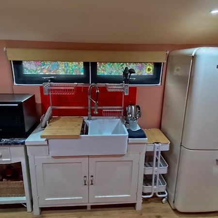 Richmond Lane Guest House - Aa Accredited Ромси Экстерьер фото